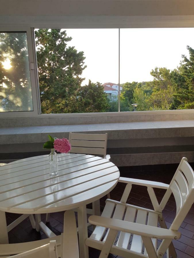 Apartment Gajac Zrce Novalja Dış mekan fotoğraf